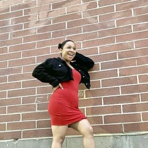 Meet your Posher, Daniela